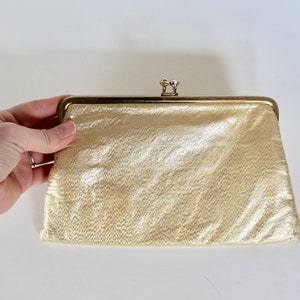 Vintage 1960&#39;s-70&#39;s Gold Lame&#39; Clutch Purse! Cute!