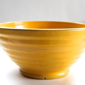 Vintage 1940s Yellow Bauer Ringware Pottery Bowl Number 12 | California Pottery Mixing Bowl
