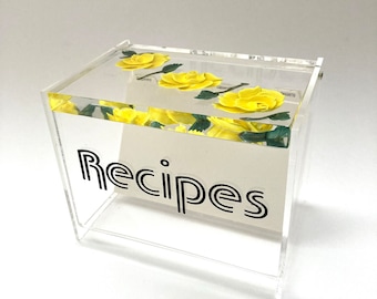 Vintage 1960’s-70’s Clear Lucite Recipe Card Box with Embedded Flower Decoration on Lid! So Kitschy and Awesome!