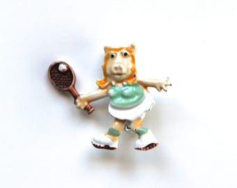 Vintage 1970's The Muppet Show Miss Piggy Tennis Player Enamel Pin! Cute!