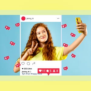 Puede incluir: Una mujer con largo cabello rojo se toma una selfie con un teléfono amarillo. La imagen está enmarcada como una publicación de redes sociales, con iconos de me gusta y una sección de comentarios. La publicación incluye el nombre de usuario "Jenny_m" y hashtags.