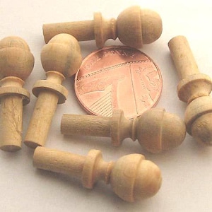 Boutons, poignées en buis cramé tournés à la main, poignées pour petites antiquités