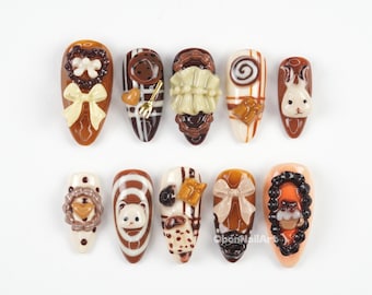 Schokoladen-Dessert Art Drücken Sie auf die Nägel, Süßen Bäckerei-Stil, 3d Kawaii Süßigkeiten, Tiercharakter Nägel, Cafe ästhetische Nägel PN1W9