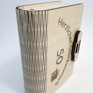 Geschenkbox Holz in Buchform Individuell graviert!