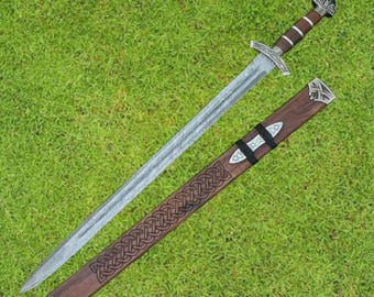 Hand-Forged Damascus Steel Medieval Sword – Decorative Handmade Collectible Sword with Rosewood Handle, Gift for Him & Her