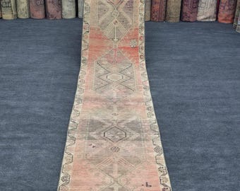 Muted Pink Oushak Runner, 2'6" x 12'11" Vintage Turkish Rug, Long Hallway Carpet, Neutral Beige 1960s Rug, Distressed Kitchen Runner