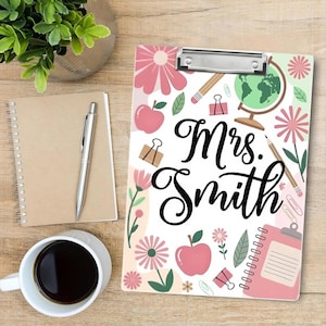 Personalized Teacher Clipboard for Teacher,Custom Name Floral Clip Board Gift for Back to School,Teacher Office Supplies,Back To School Gift