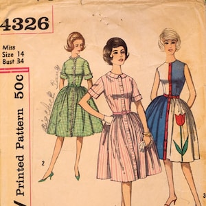 Simplicity 4326. Juniors' and misses' one-piece dress pattern. Size 14, bust 34 image 1