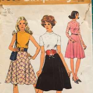 Simplicity 9858, misses&#39; dress pattern.  Size 10, bust 32.5&quot;