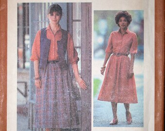 Simplicity 8727 Misses' Butte Knit skirt, blouse and unlined vest pattern size 14, bust 36"