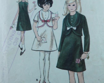 Rare Vintage 1960s girls pattern-- quick & easy dress size 8