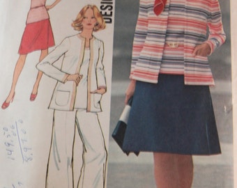 Vintage 1970s womens pattern-- Simplicity Cardigan, skirt, top, and pants size 12