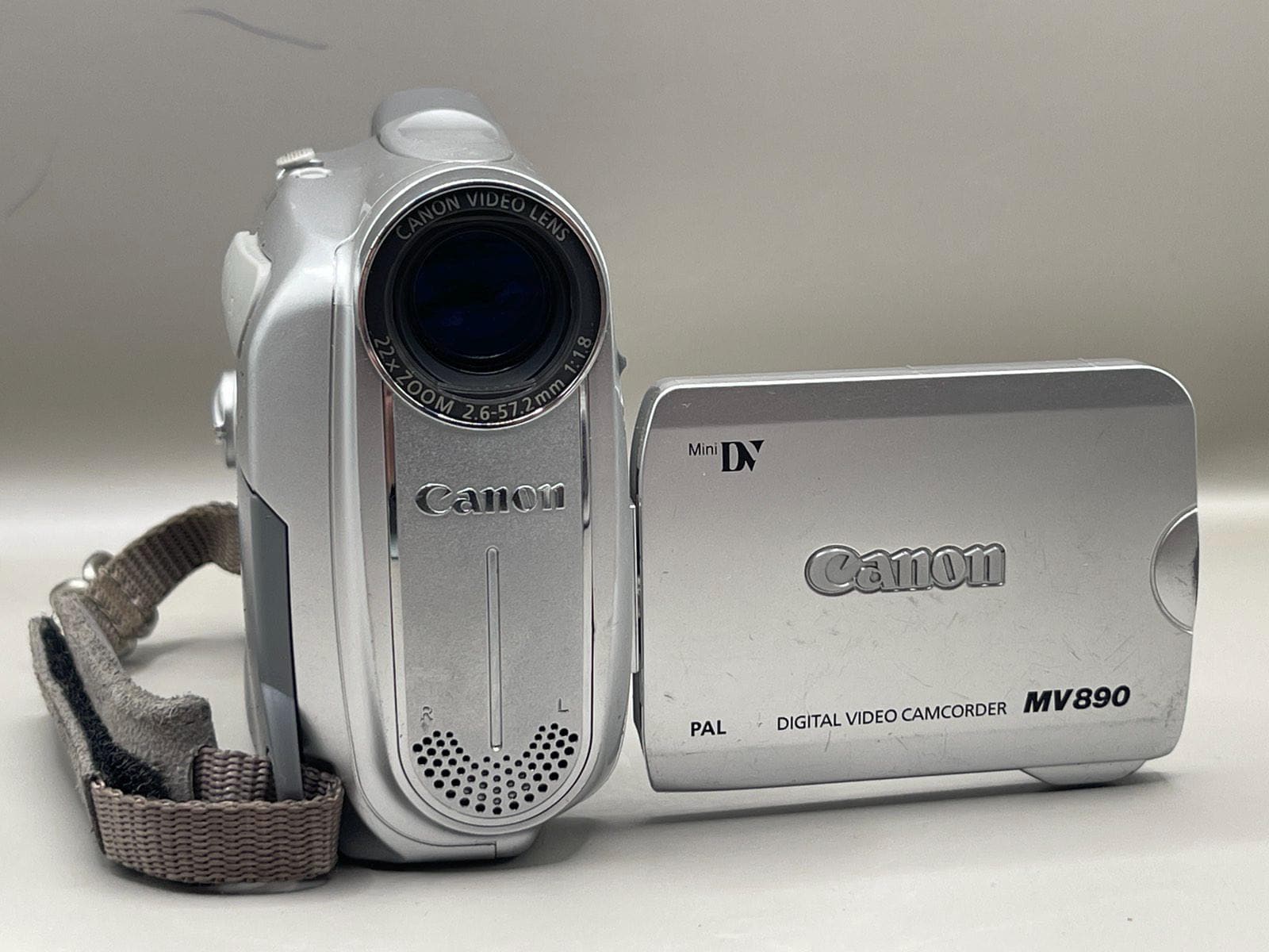 Vintage camcorder - Etsy 日本