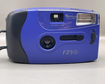 ビンテージ Fujifilm FZ-7 35mmフィルムカメラ – レトロなパープルカメラ、部品取りまたは修理用、コレクターズアイテム