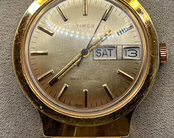 Timex Vintage Mens Automatic W/date 36mm Stainless Steel  display picture 1