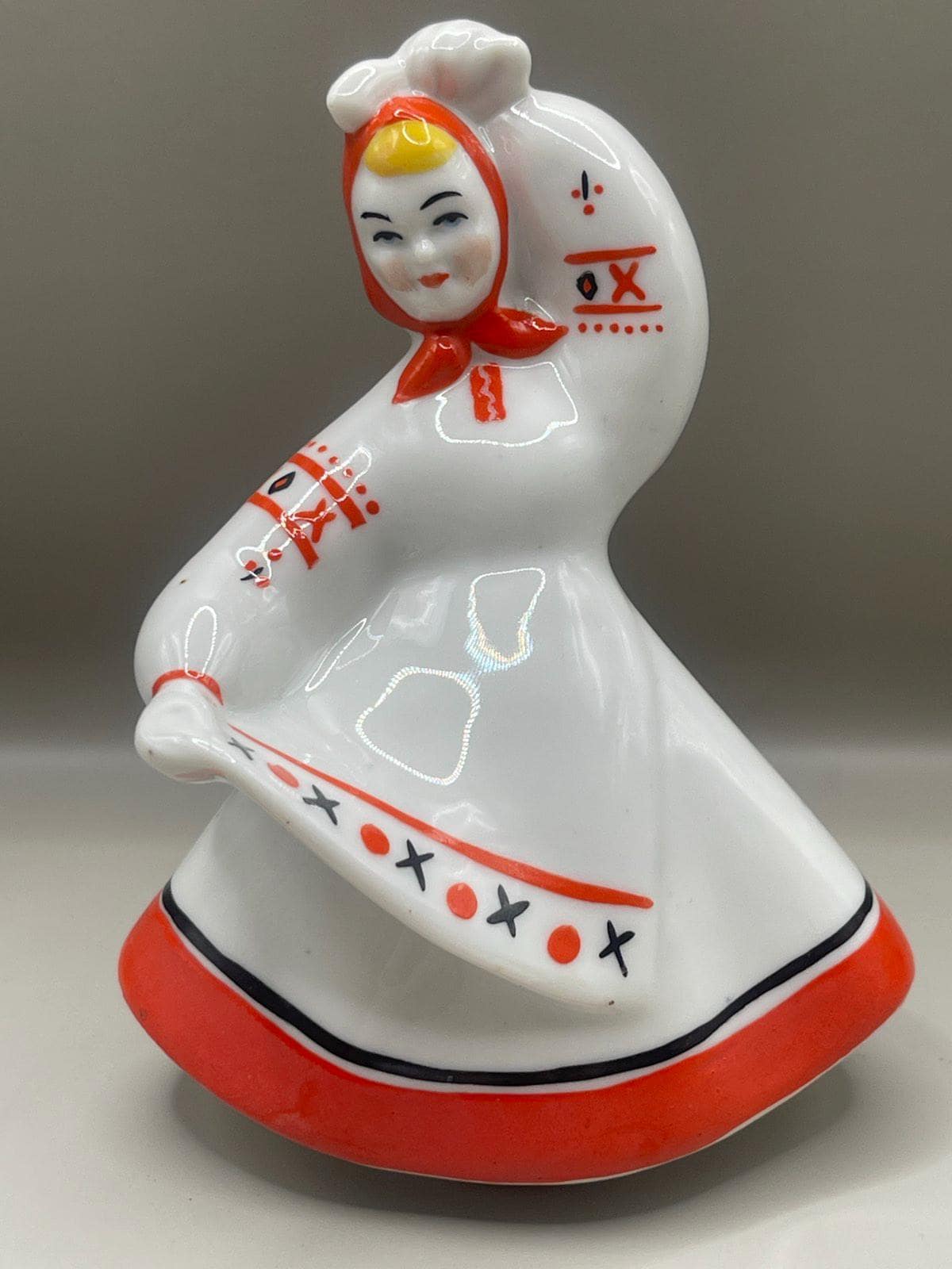 Russian Porcelain Dancing Figurine - Etsy