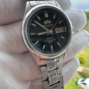 Vintage Orient 3 Stars Automatic Watch Men’s Day Date Japan 50m Stainless Steel TriStar