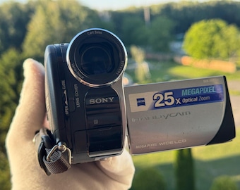 Videocamera Sony Handycam DCR-DVD308 con zoom ottico Carl Zeiss 25x / Perfettamente funzionante / Set completo / Videocamera digitale vintage