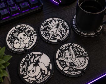Pokémon Evoli Untersetzer Set | Anime Geschenk | Gamer Schreibtisch Dekor | Evoli inspirierte Getränk-Untersetzer