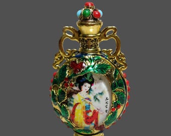 Kleurrijke cloisonné-snuiffles met edelstenen: Tibetaans zilver en portret in imperiale stijl