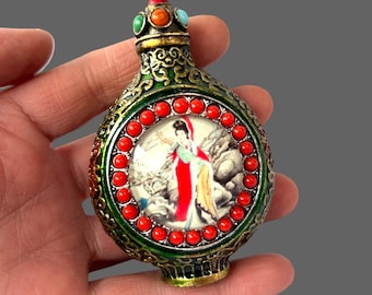 Vintage lichtgevende snuiffles: glow-in-the-Dark antiek verzamelobject