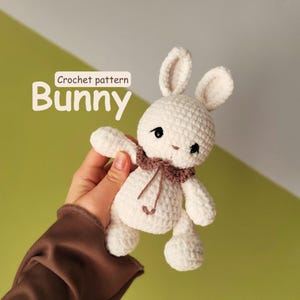Bunny crochet pattern — easy amigurumi plushie rabbit tutorial — low sew digital crochet super bulky bunny pattern – PDF in English