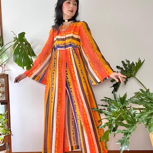 Vintage 1960s Everfast Fabrics Psychedelic Stripe Two-Piece Set | XS S | Empire Waist Maxi Tunic with Bell Sleeves Wide-Leg Pants | MOD
