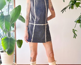 Mono/falda pantalón estilo mod de Byer California, con estampado floral en blanco y negro y cintas decorativas, estilo Twiggy Go-Go /XS/S/ Estilo hippie vintage, dos tonos.