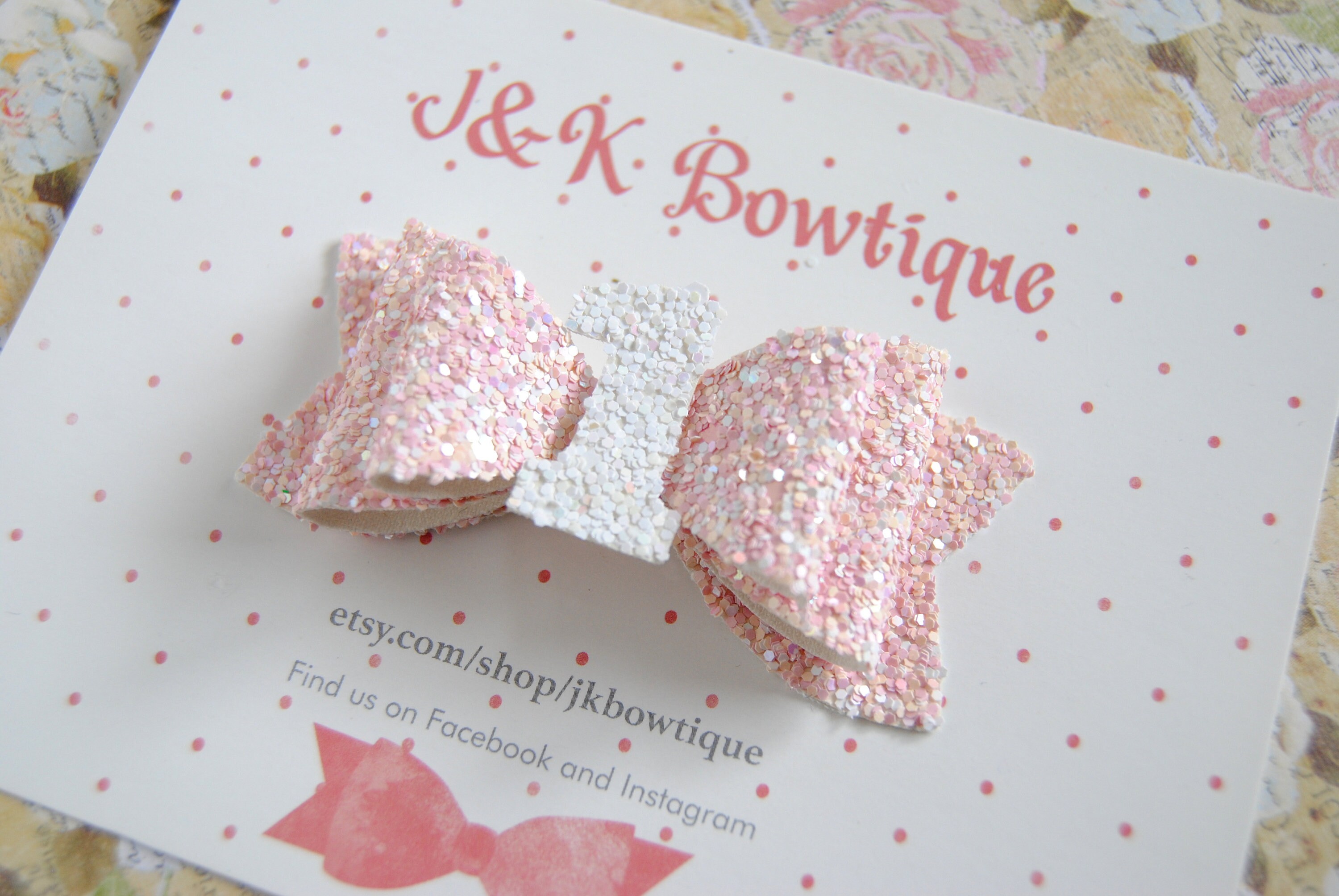 First Birthday hair bow, glitter birthday bow, cake smash props, firs…