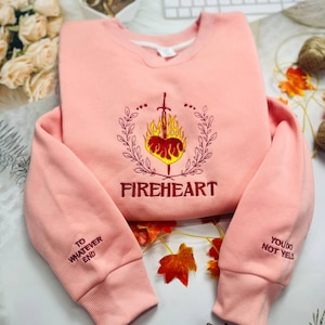 Feuerherz bestickter Hoodie, Throne of Glass Sweatshirt, Empire of Storms Pullover - SJM Zitate, das perfekte Buchgeschenk für Leser!