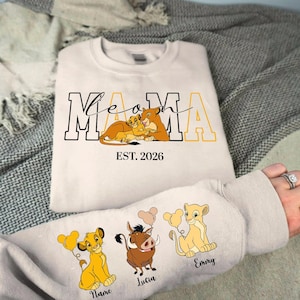 Personalisiertes Mama Leon Sweatshirt mit Namen 2026 | Kinder Liebe, Mama Geburtstagsgeschenk | Mama Est mit Namen auf dem Ärmel Shirt | Mama Leon Top