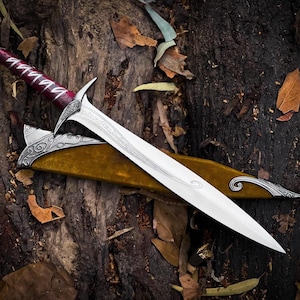 Handmade Stainless Steel Elven Short Sword Replica with Scabbard – Fantasy Inspired Blade, Gift for Him, Her, Boyfriend, Cosplay & Display