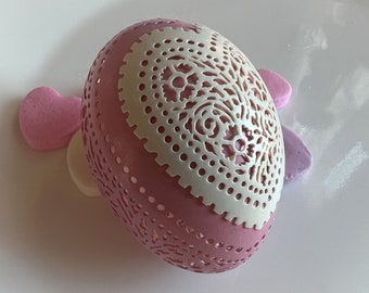 Carved Pink Peek-a-boo Lace Duck Egg: An Anytime Valentine For Sweethearts or Mom