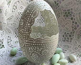 Hand Carved Victorian Lace Swan Egg Basket