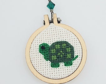 Green Turtle Cross Stitch Pendant Necklace with Green Crystal