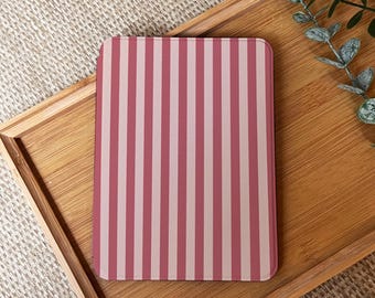 Funda Kindle con rayas rojas y correa de mano para Paperwhite 12.ª generación, Kindle 2024, Paperwhite 6.8" y Kindle 6" de 10.ª y 11.ª generación.