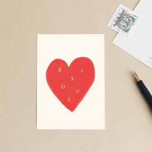 Carte postale « Bisous » Petite attention, pensée, mots doux, cadeau - Illustration coeur rouge - Message en français - Petite affiche, déco