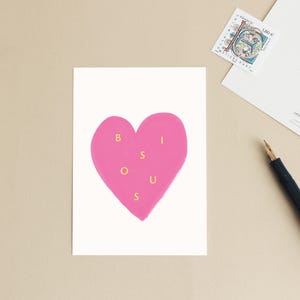 Carte postale « Bisous » Petite attention, pensée, mots doux, cadeau - Illustration coeur rose - Message en français - Petite affiche, déco