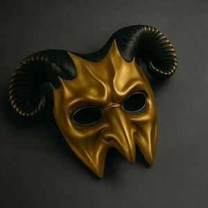 Horror Bull Horn Mask – 3D Cosplay Headwear for Halloween, Costume Party, Stage Performance, Scary Prop for Makeup or Themed Events.