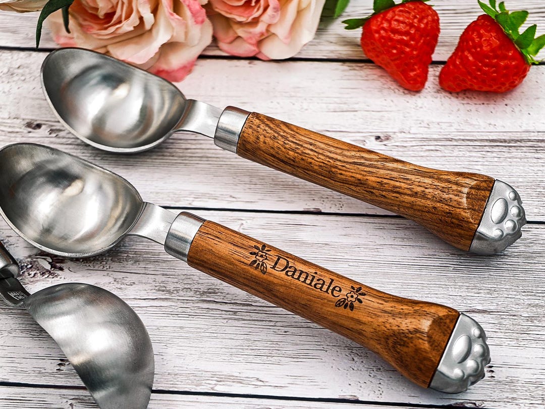Custom-carved Ice Cream Spoons - Wooden and Metal Dessert Spoons ...
