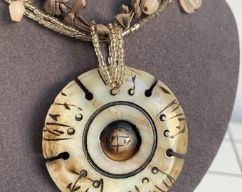 Chinese Hand Carved Jade Nephrite Spinning Wheel Prayer Pendant Necklace Medallion