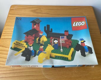 SEALED LEGO 372-1 Texas Rangers 1977 Vintage RARE