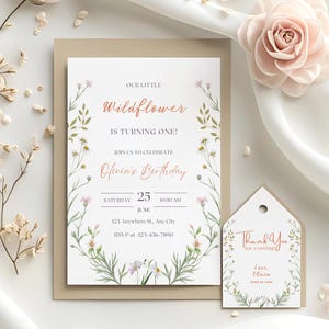 Convite de 1º aniversário de flores silvestres para menina, modelo de convite floral editável para festa de jardim, pequeno convite de flores silvestres, etiqueta de agradecimento