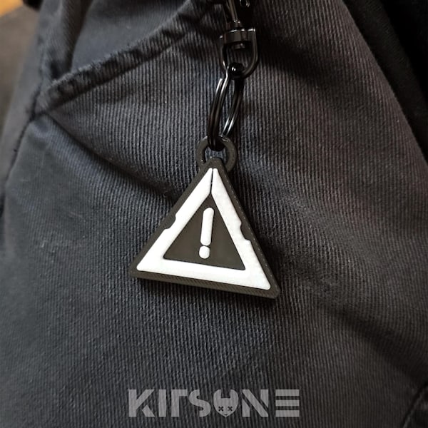 Cyberpunk Techwear Keychain -  Exclamation Mark Design - Tech Wear Style Keyring