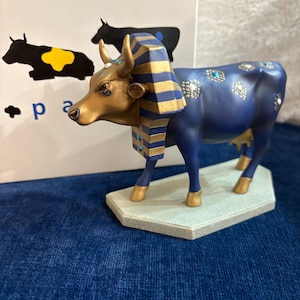 Cow Parade &quot;Tutancowmon&quot; Figurine (Mint Condition)
