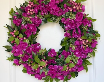 Elegant Purple Anemone Wreath for Summer: Stylish Home Accent