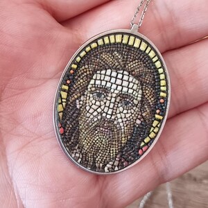Collar de Jesús con mosaico hecho a mano; colgante de arte cristiano; regalo religioso para bautismo, padrinos, confirmación, Pascua y Navidad; collar para uso diario.