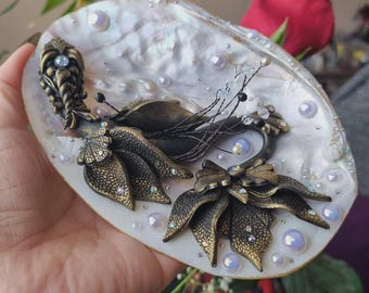 Enchanted Serpent Dragon Sculpture - OOAK Hand Sculpted Fantasy Decor - Iridescent Blister Pearl Shell Art - Mythical Creature Relic