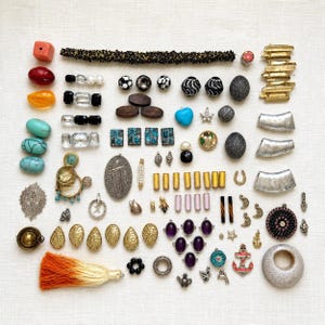 Vintage Pendant Lot, Jewelry Making Supplies, Mixed Charm Collection, Craft Repair Pieces, Necklace Findings, Costume Jewelry Parts
