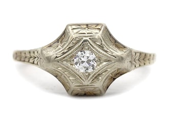 Art Deco .15 Karat Solitär Diamant Verlobungsring in 585 Weißgold mit Filigran